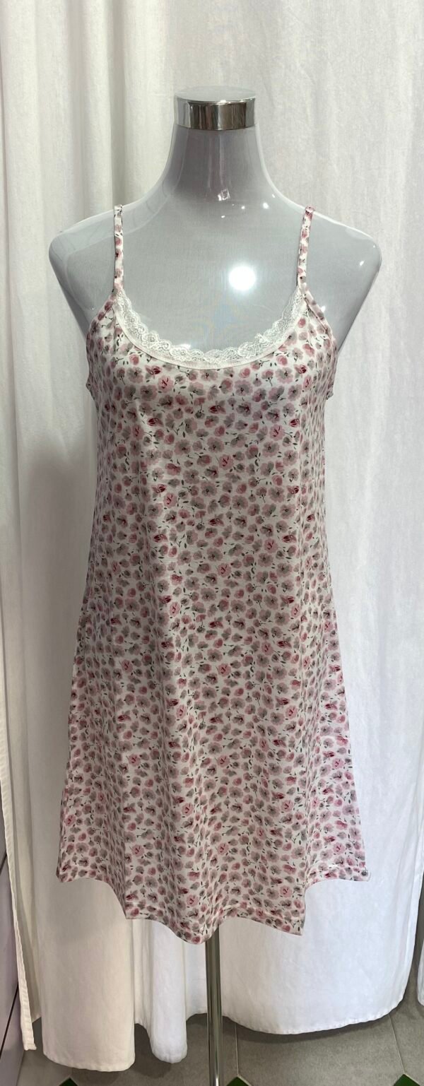 Camisón floral